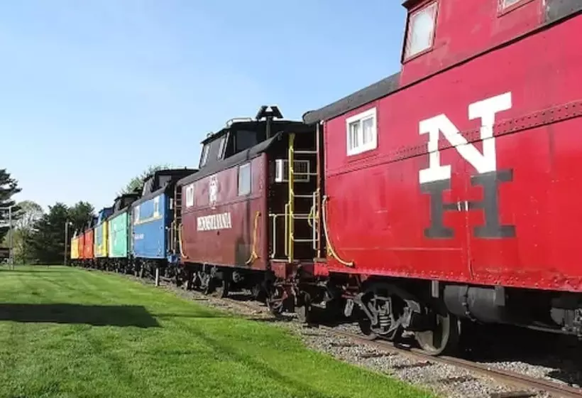Red Caboose Motel & Restaurant