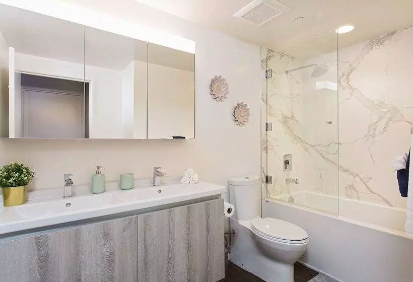 Brand New Downtown La Luxury Apartment