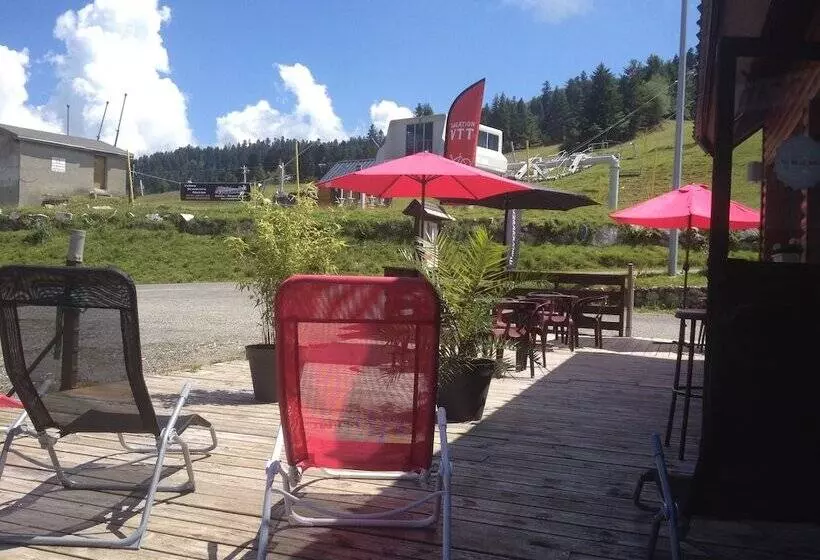 Hotelli Le Tuc De L Etang