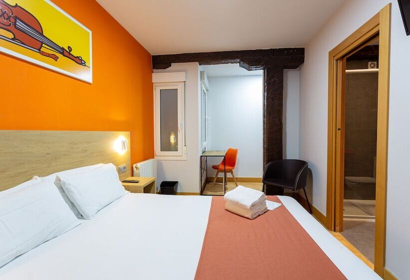 פנסיון Casual Arriaga