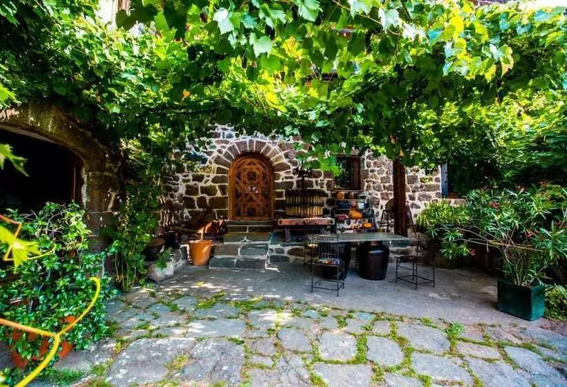 Majatalo Chambre D Hôtes Et Gites Du Tapissier