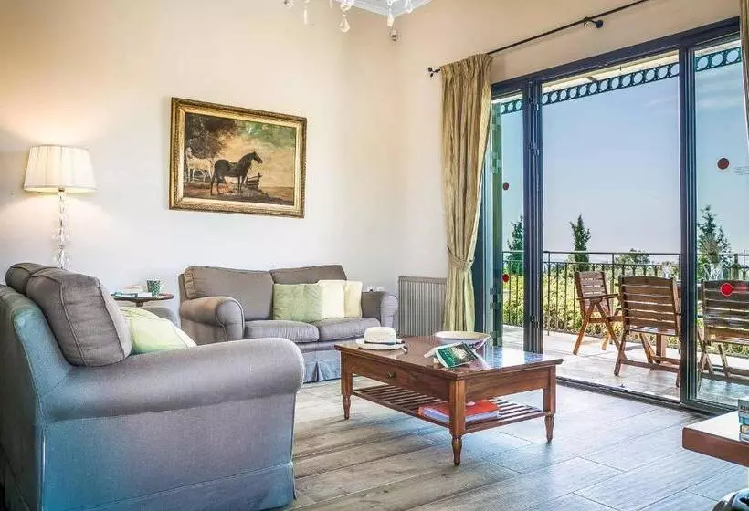 Villa Regaliki