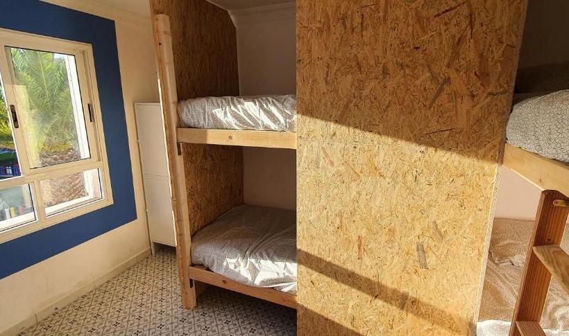 فندق صغير Adventure House Tenerife