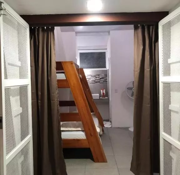 Hotelli Ballena Dorada Lodge