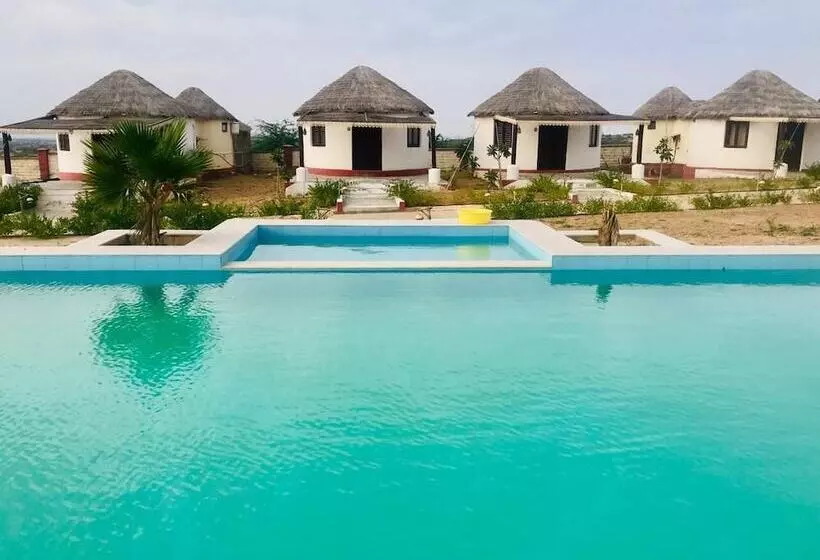 ホテル Kiaayo Resort White Rann Of Kutch