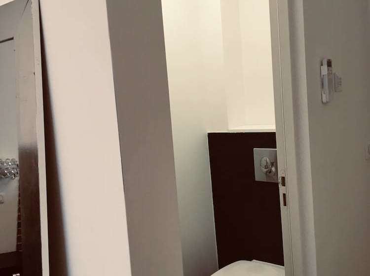 膳宿费 Home Sweet Bordeaux