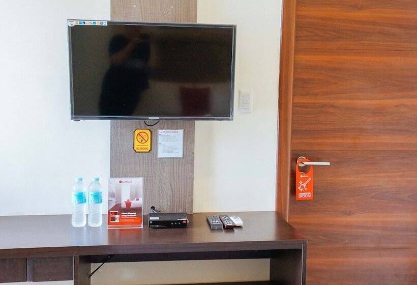 Pension (Hôtel basse catégorie) Reddoorz @ Dona Jacinta Basak Mandaue