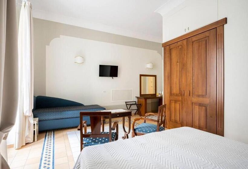 Rosa Magra Guest House