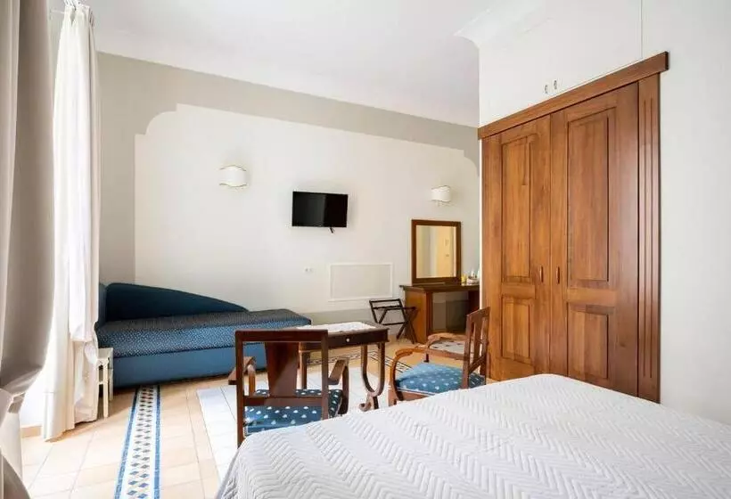 Rosa Magra Guest House