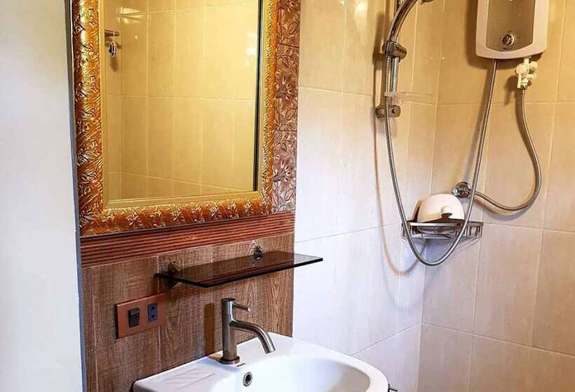 Villa Anastacia White Beach Puerto Galera