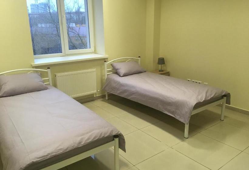 هاستل Academ House