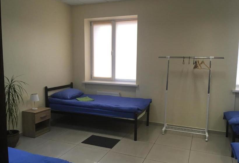 هاستل Academ House