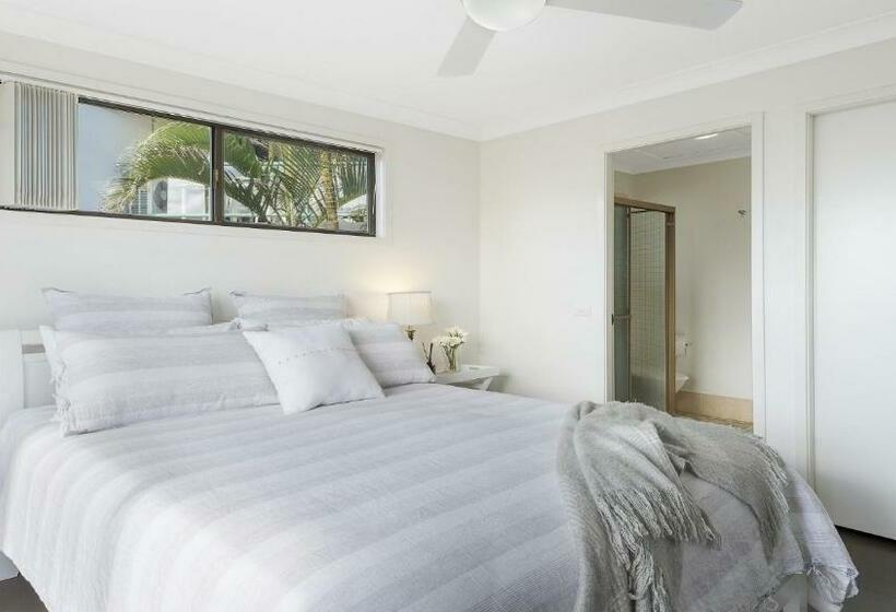 Bailey S Beach House