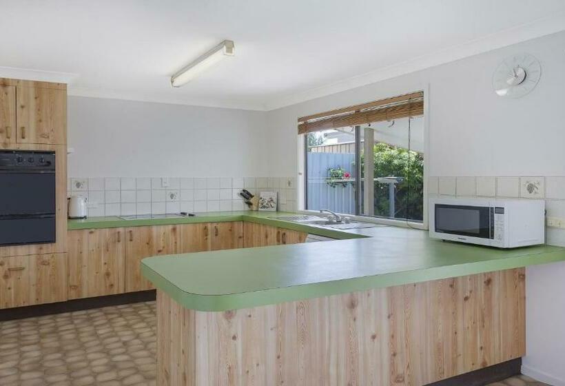 Bailey S Beach House