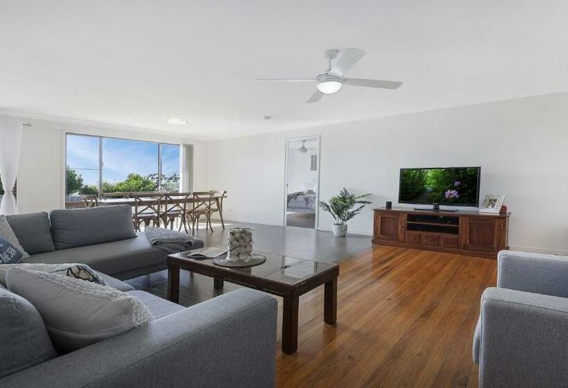 Bailey S Beach House