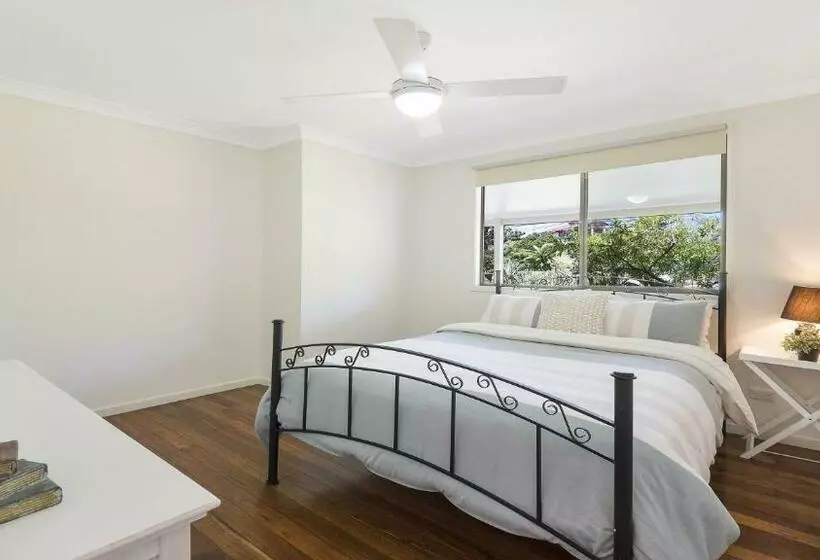 Bailey S Beach House