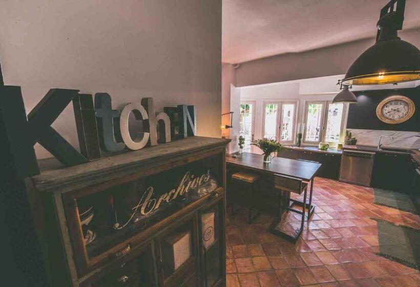 민박 Une Autre Histoire