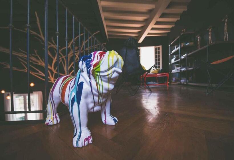 민박 Une Autre Histoire