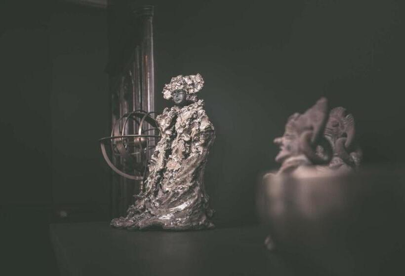 민박 Une Autre Histoire