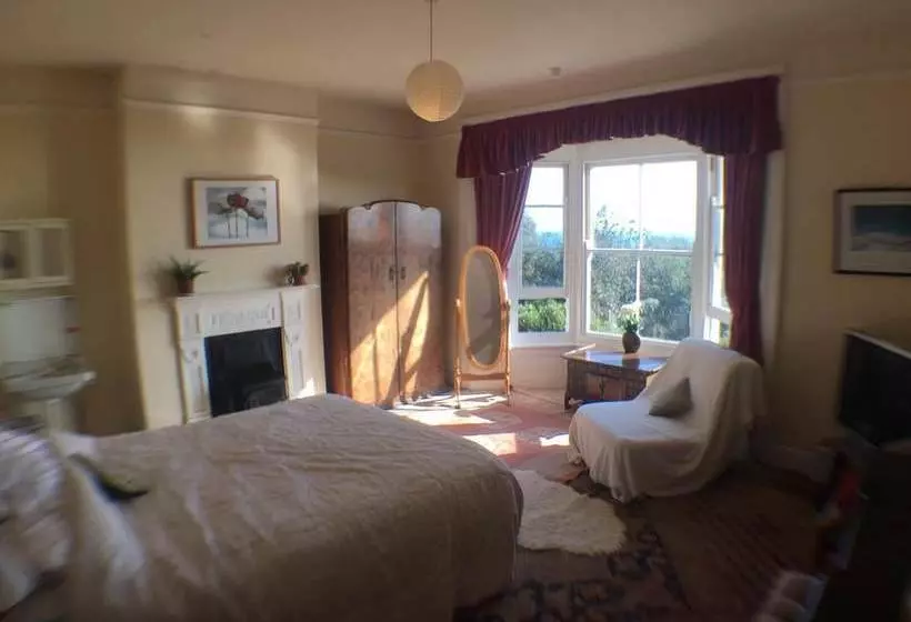 Butterfly Paragliding & B&b