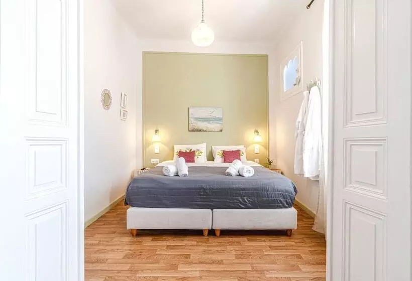 Hotelli Castel Abaso Boutique Apartments By Explore Andros