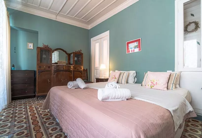 Hotelli Castel Abaso Boutique Apartments By Explore Andros