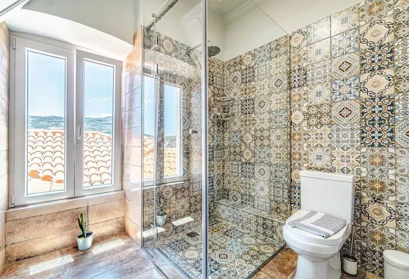 Hotelli Castel Abaso Boutique Apartments By Explore Andros