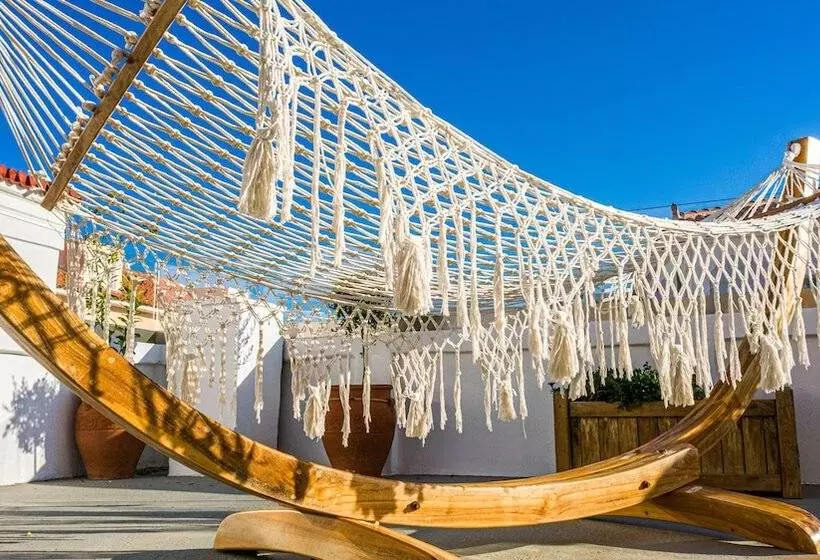 Hotelli Castel Abaso Boutique Apartments By Explore Andros