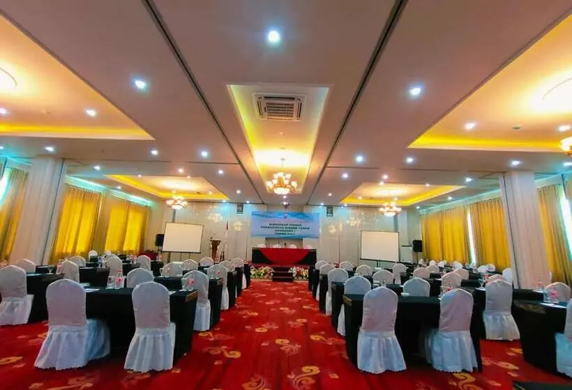 Sindoro Hotel Cilacap By Conary
