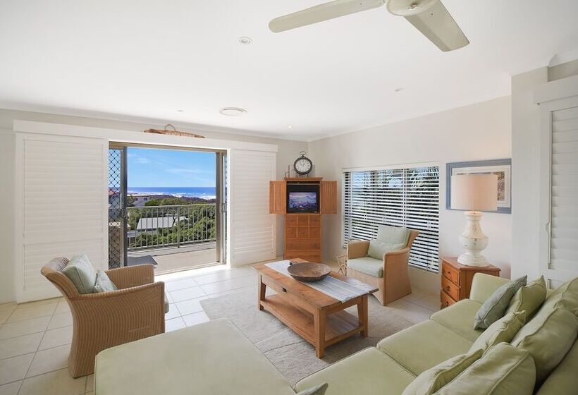 Kari 3 3/7 Peregian Esplanade