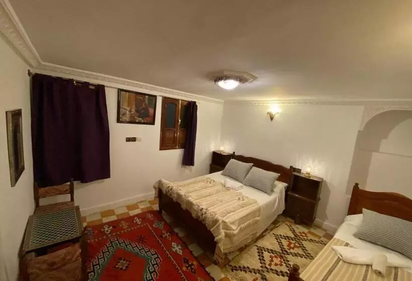 ペンション Dar Benelmahi