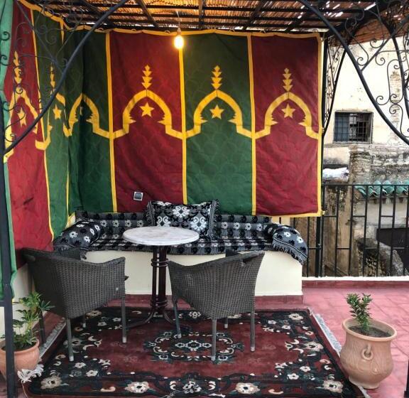 پانسیون Dar Benelmahi