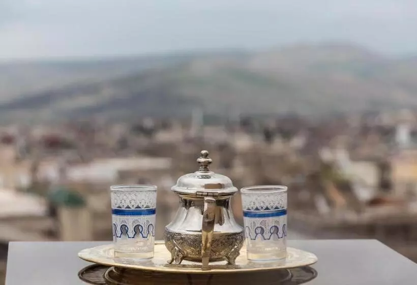 ペンション Dar Benelmahi