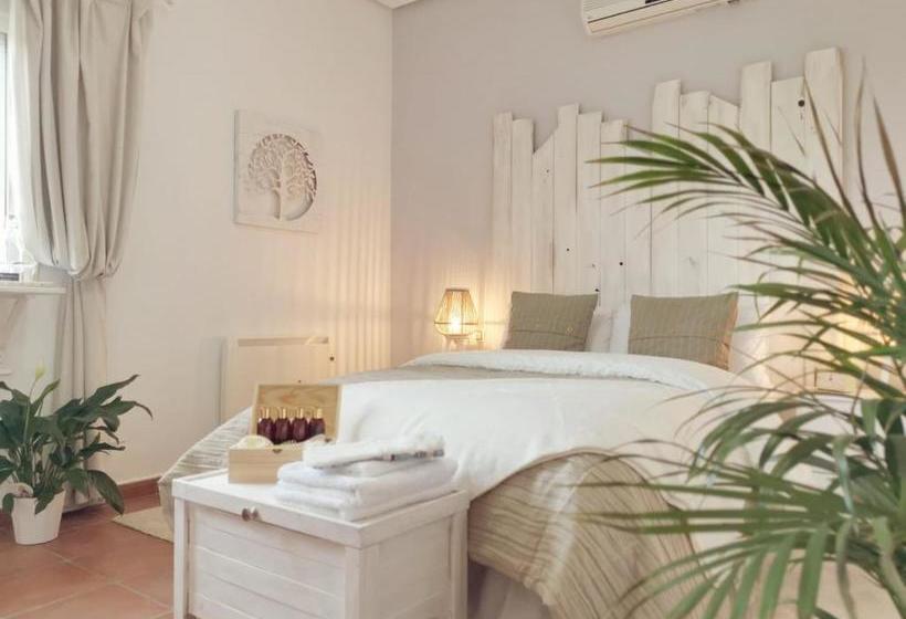 Villa 98 Bed & Breakfast