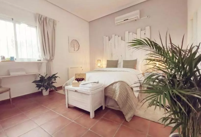 Villa 98 Bed & Breakfast