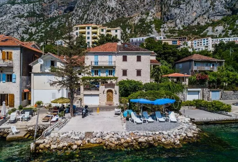 Villa Donkovic