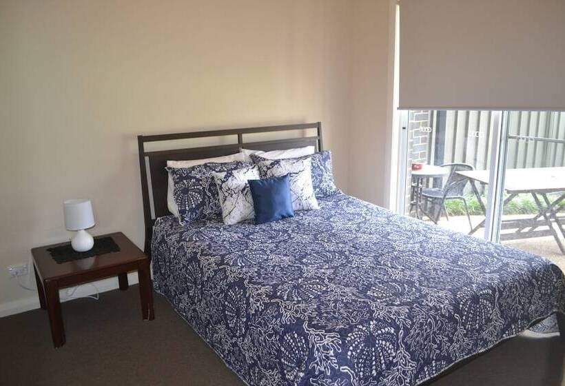 Waterview   2 Doc Crt