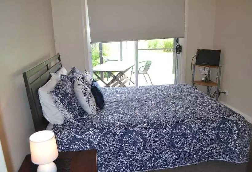 Waterview   2 Doc Crt