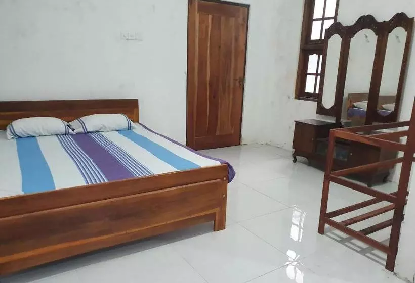 Hostel Villa Senan Mirissa