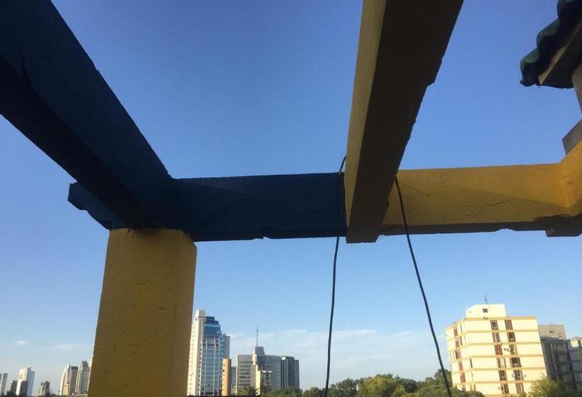 پانسیون Hostel Juniors