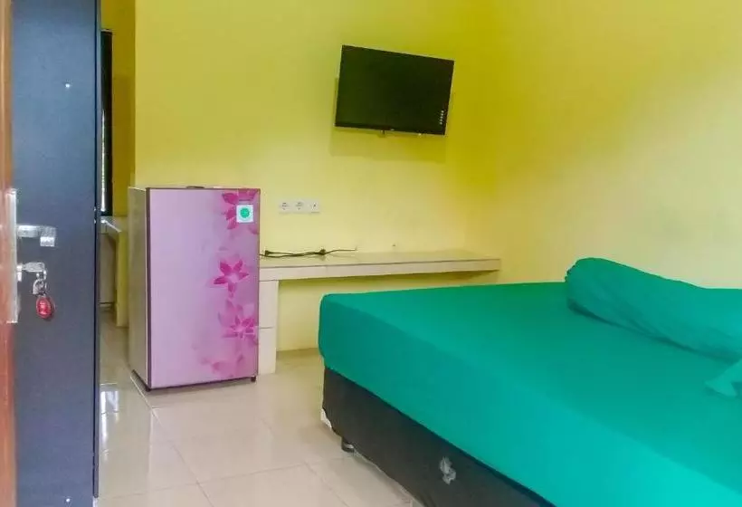 ホテル Spot On 2732 Sandy Guesthouse