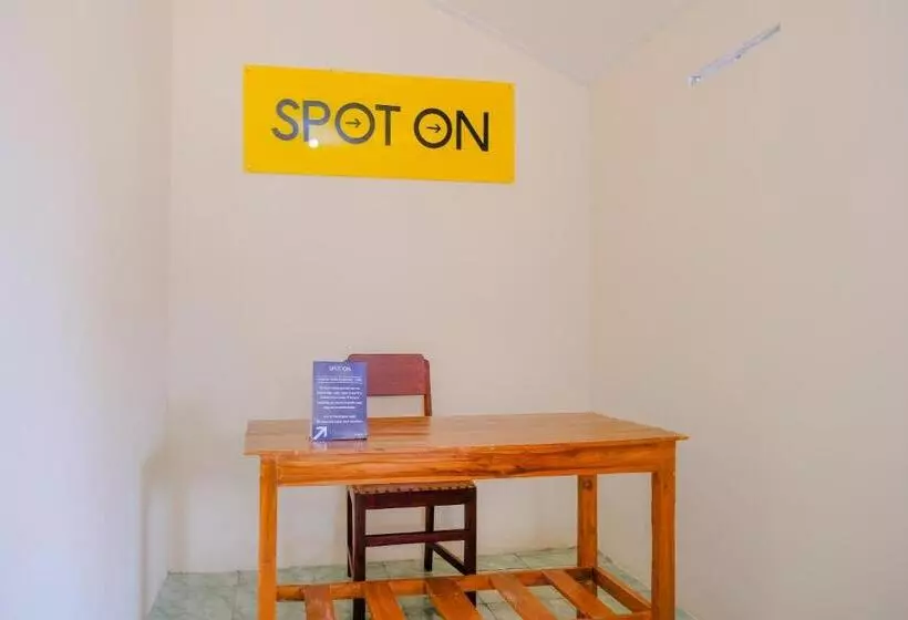 Hotelli Spot On 2826 Panderman Residence