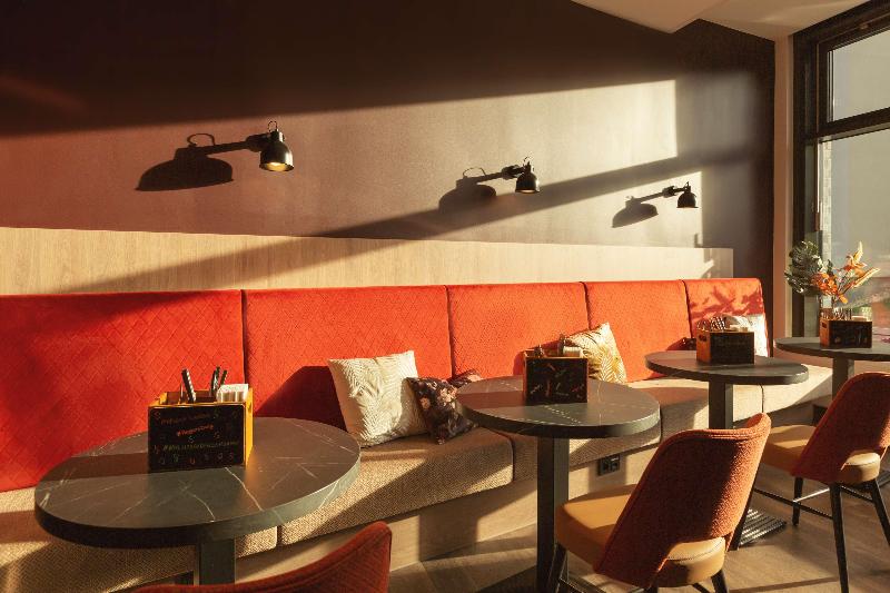 Hotel Holiday Inn The Niu, Sparrow Regensburg, An Ihg