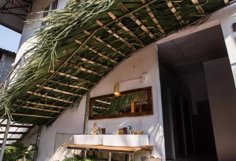 هاستل Cọ Home