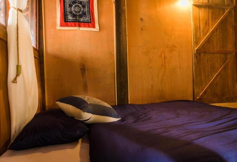 هاستل Cọ Home