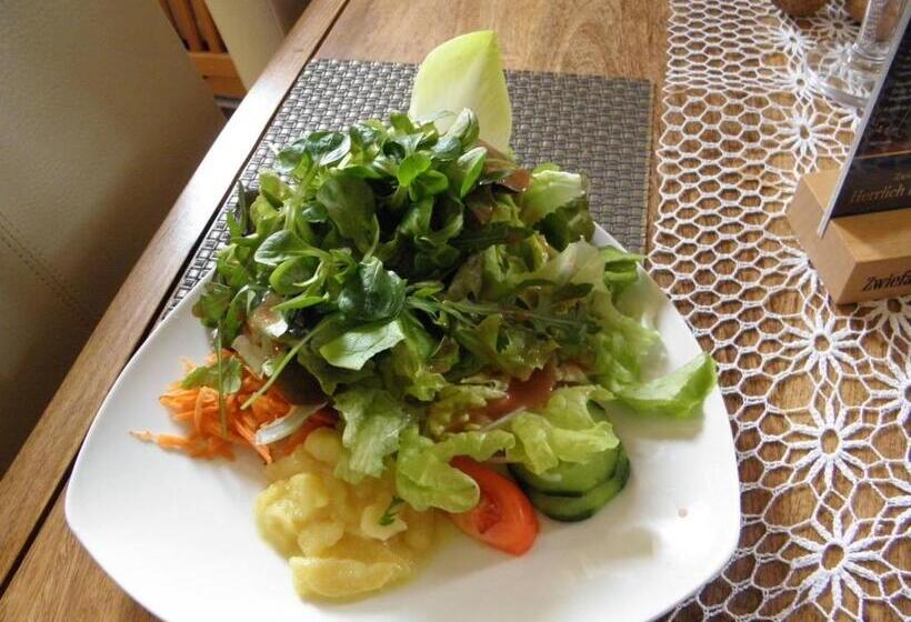 Отель 4 Jahreszeiten Mit Restaurant