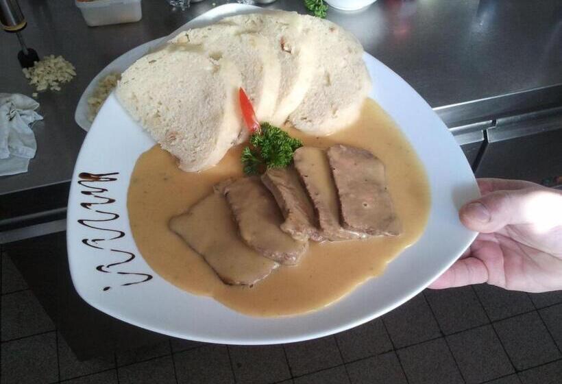 Отель 4 Jahreszeiten Mit Restaurant