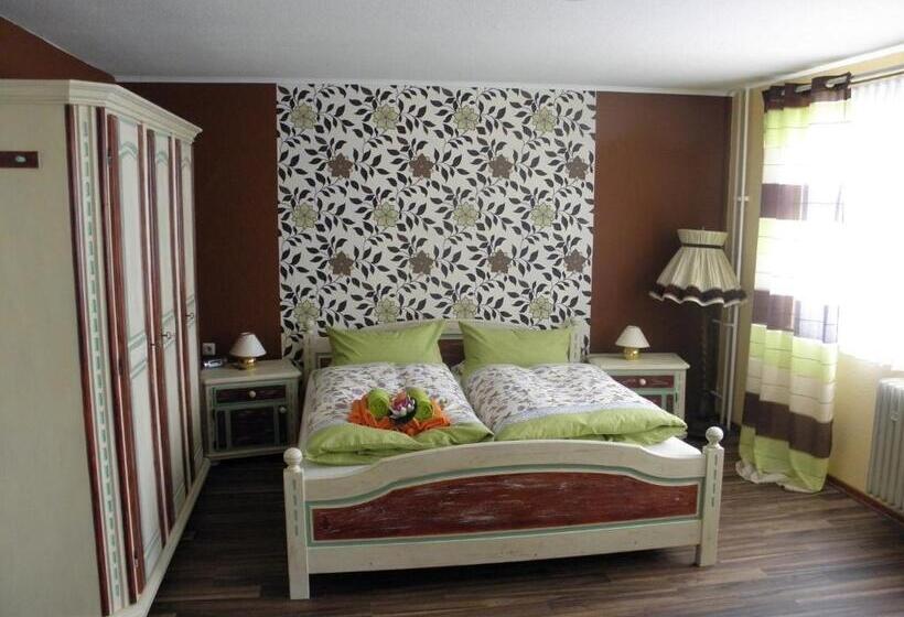 Отель 4 Jahreszeiten Mit Restaurant