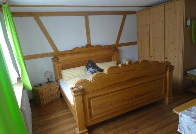 Отель 4 Jahreszeiten Mit Restaurant