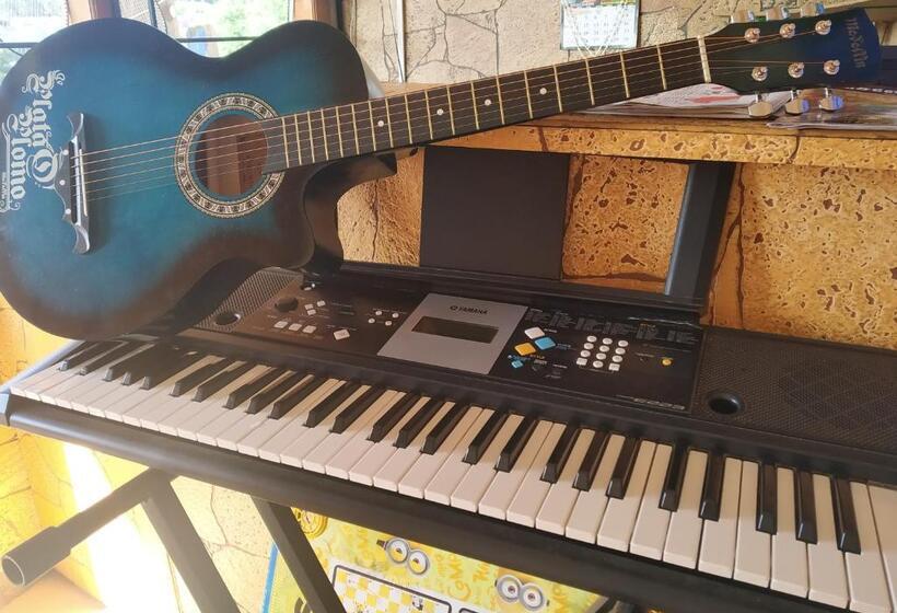 호텔 Ooty Dormitories